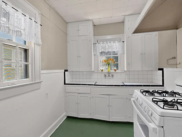 4205 Avenue B #GARAPT — Photo 14