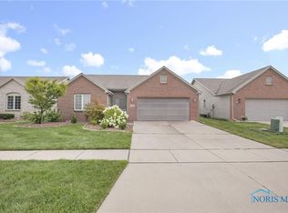 4311 Crystal Ridge Dr E, Maumee, OH 43537
