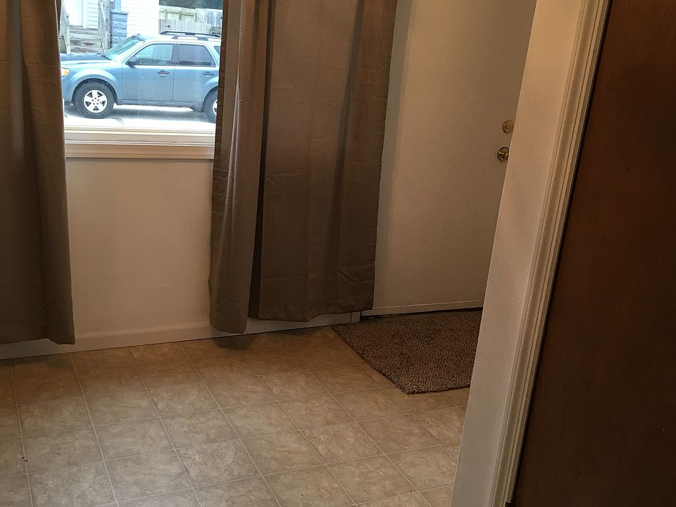 1st image of 513 N Pine St