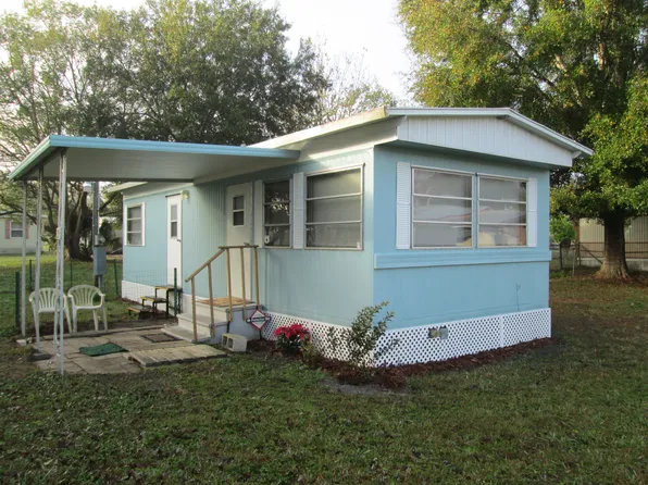 213 Trout Trl, Crescent City, FL 32112