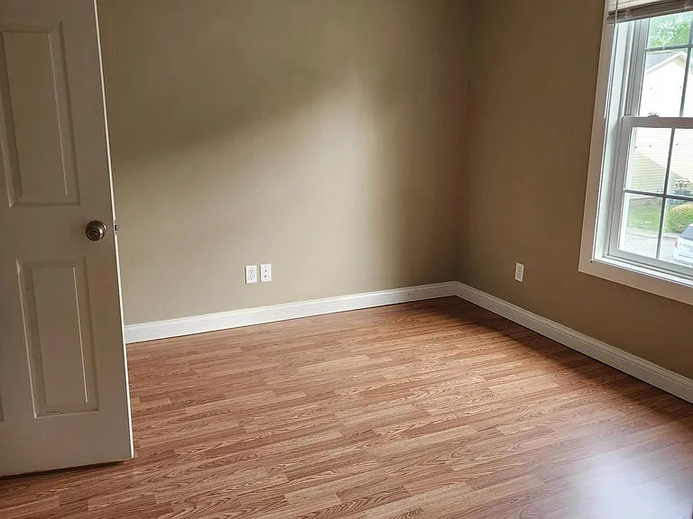104 Parks St #402 — Photo 5