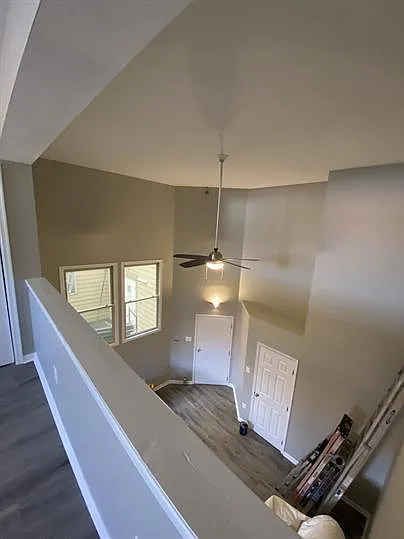 205 N Market St — Photo 3