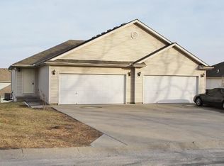 157 NW Barr Rd, Grain Valley, MO 64029