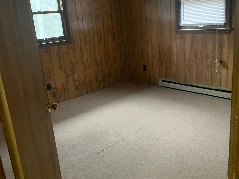 2nd image of 304 Clint Norris Rd APT 2