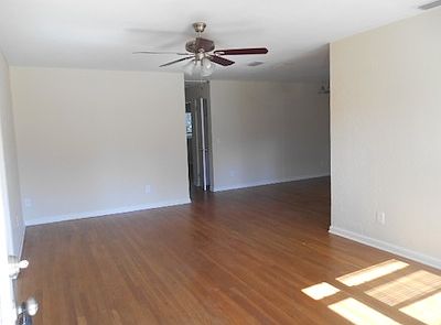 3rd image of 3835 Cactus Ln
