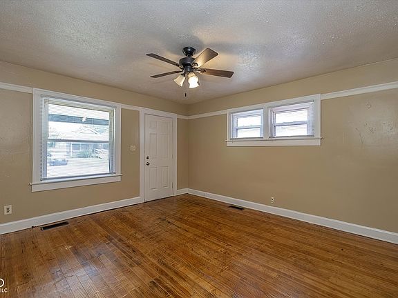 5th image of 726 N Exeter Ave