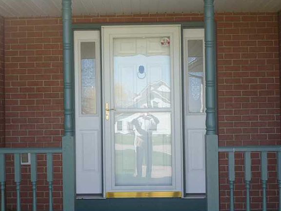2nd image of 10903 Village Cir