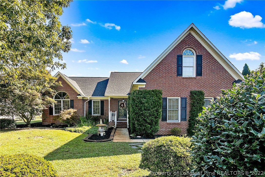 5513 Quarter Pole Ln, Hope Mills, NC 28348 Zillow