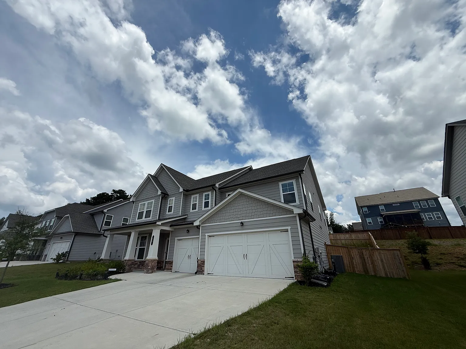 5 bed, 3.5 bath, 3113 sqft, $2,900 — Photo 4