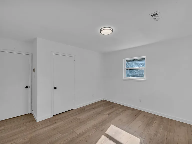 4433 Ocean View Ave #2 — Photo 18