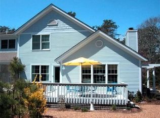 240 Sandpiper Ln #10, Tisbury, MA 02568