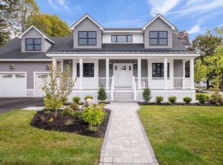 26 Luce St, Lowell, MA 01852