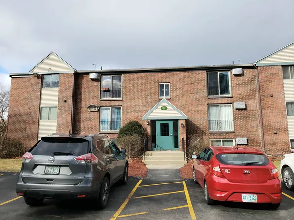 130 English Village Rd APT 302, Manchester, NH 03102