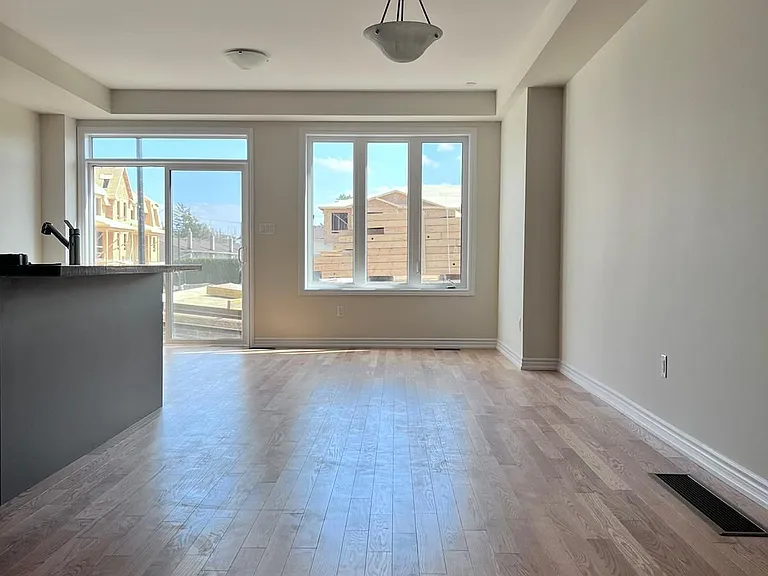 1438 Almonte Dr — Photo 6