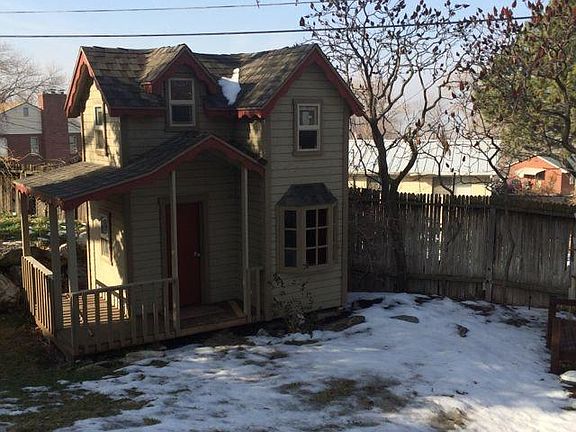 Playhouse - 2 story