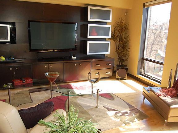 Living Room 4th View
