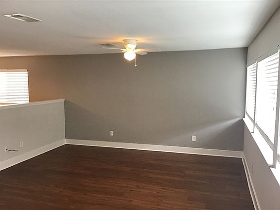 5th image of 26869 Kings Park Hollow Dr