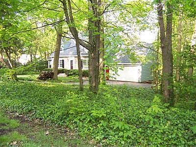 1st image of 3228 Lindale Ave