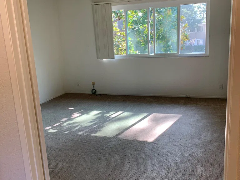 1709 Stokes St #2 — Photo 16