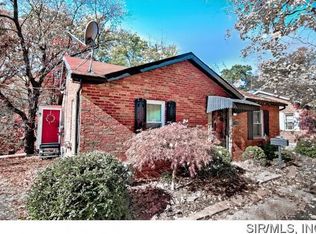 2220 Alby St, Alton, IL 62002