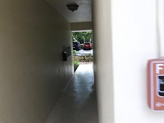 4th image of 219 Antilla Ave APT 6