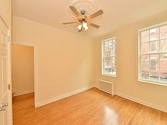 Rented by Cooper & Cooper Real Estate | media 20