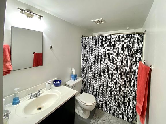 5th image of 117 Blue Star APT 3