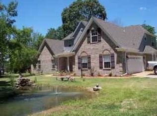 2814 Deer Creek Rd, Byhalia, MS 38611
