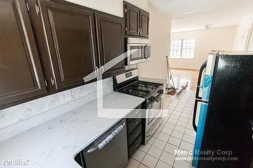 1st image of 31 Lake Shore Ct APT 4