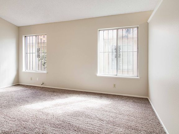 4th image of 4617 Concord Village Dr
