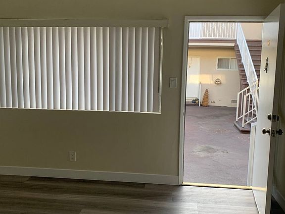 5th image of 836 W Beach Ave APT J