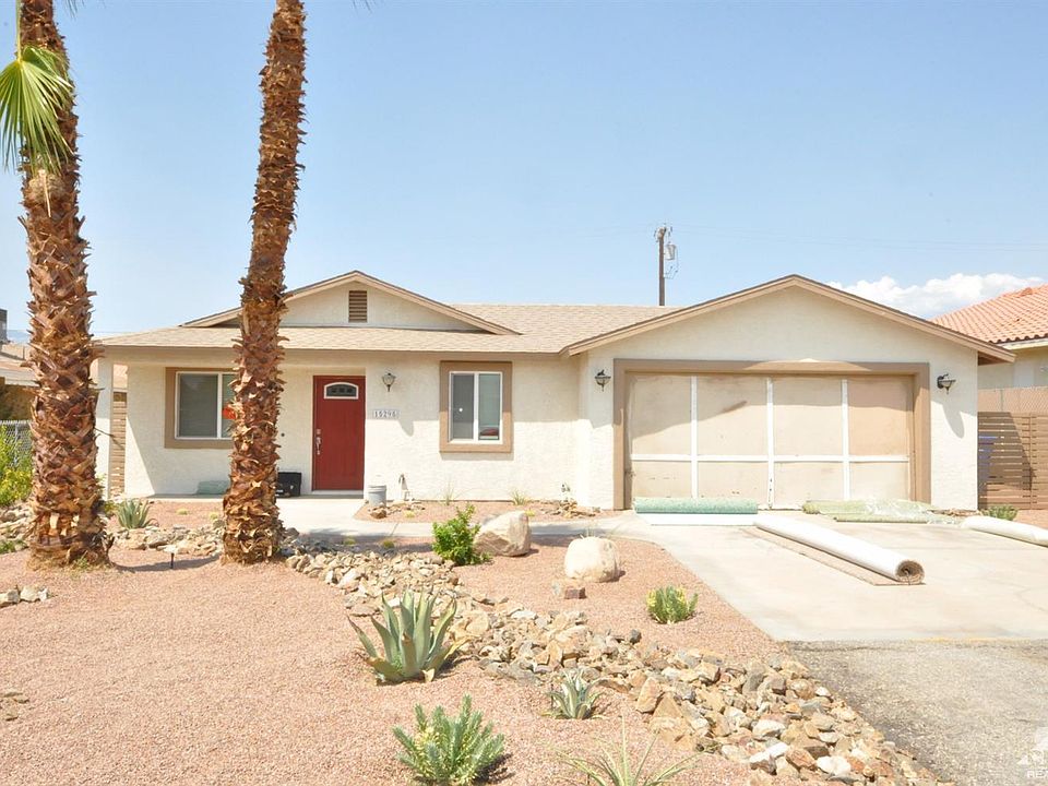 1st image of 15295 Avenida Manzana