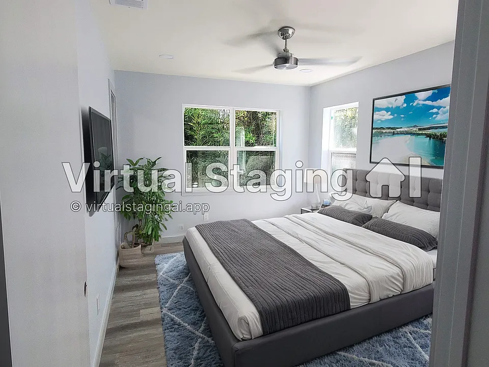 Second large bedroom
