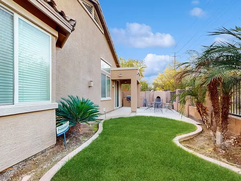 3812 E Minton St — Photo 17