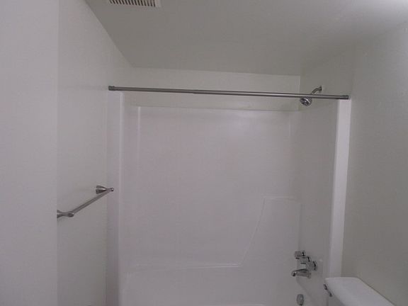 3rd image of 3142 Azalea Garden Rd #4740-A
