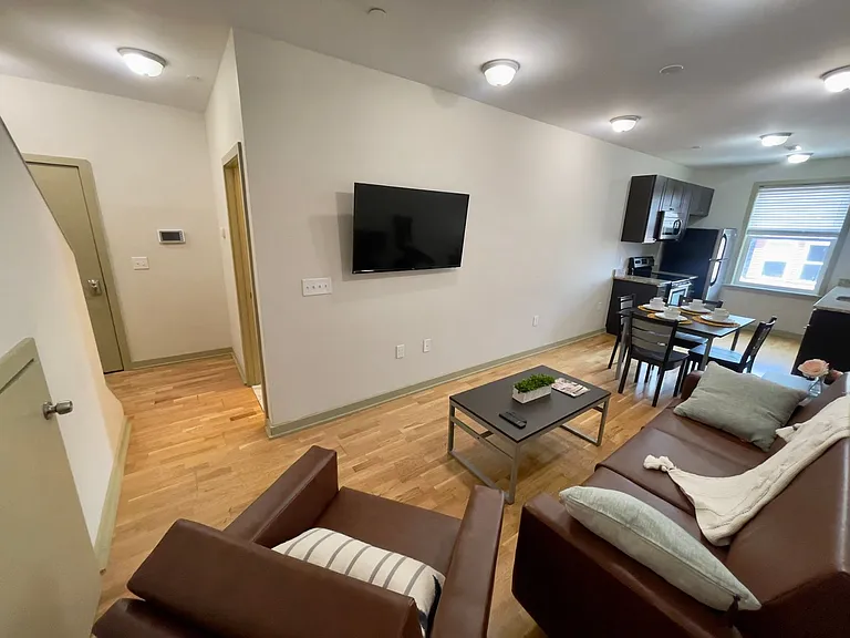 1432 N Carlisle St — Photo 62