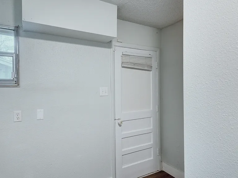 5413 Wedgwood Dr — Photo 17