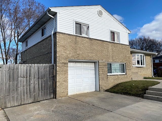1st image of 1301 N 5th Ave
