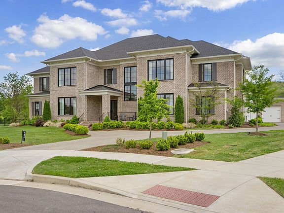 3rd image of 9331 Joslin Ct