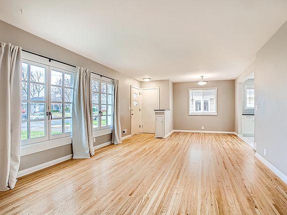 2nd image of 2520 Aquila Ave S