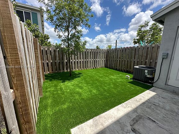 2nd image of 1262 NW 3rd Ln #0