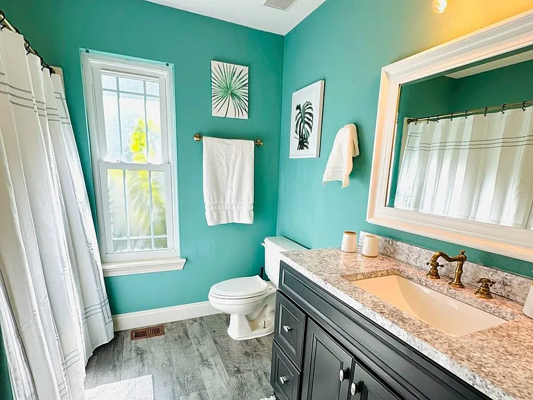 101 Long Pointe Dr — Photo 31