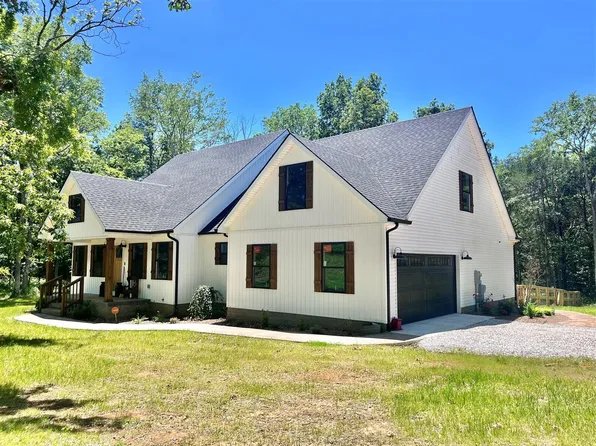 499 Hunters Cir, Russellville, KY 42276