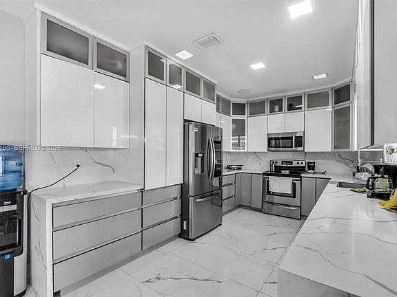 5th image of 13381 SW 269th St