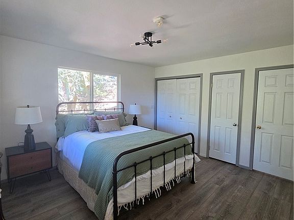 3rd image of 2734 Preston Dr