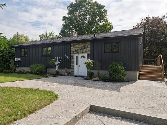 3rd image of 1041 Primrose Ln