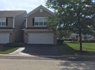 1297 Merrimack Ct, Crystal Lake, IL 60014