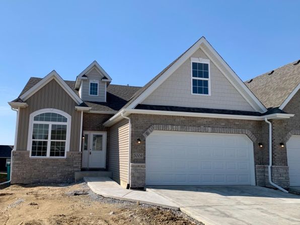Beauty Creek Valparaiso Real Estate 2 Homes For Sale Zillow
