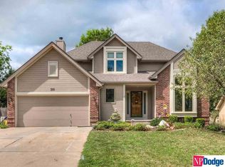310 S Fillmore St, Papillion, NE 68046