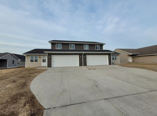 1233 Northwood Dr #1233, Seymour, WI 54165